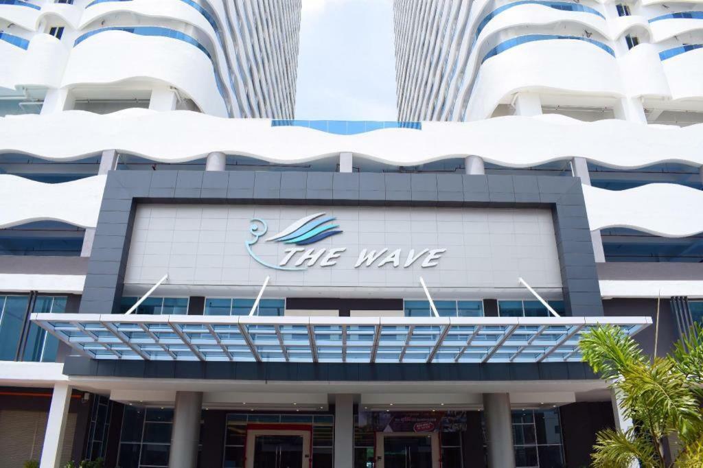 Mykey The Wave A-23-15 Melaka City Exterior photo